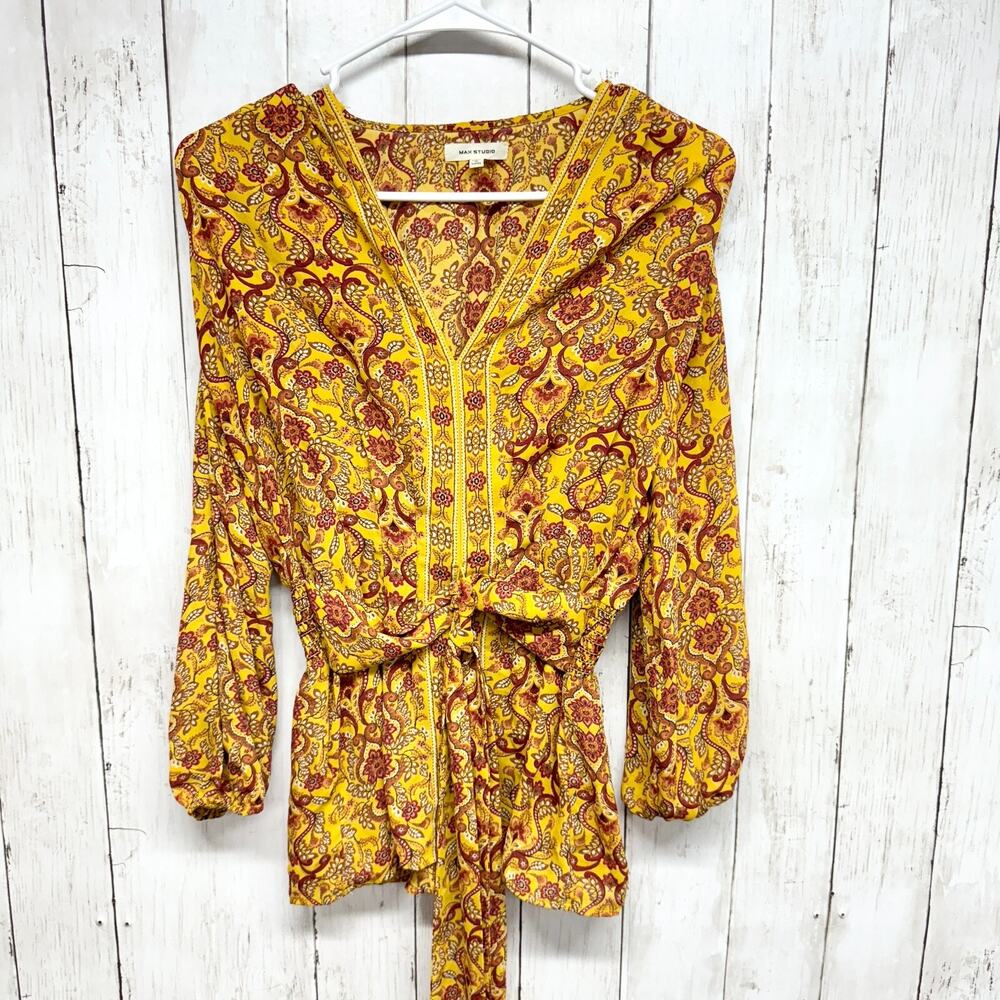 Max Studio Top Women Size Small Hippie Boho Top Blouse Deep V Neck‎ Tied Waisted